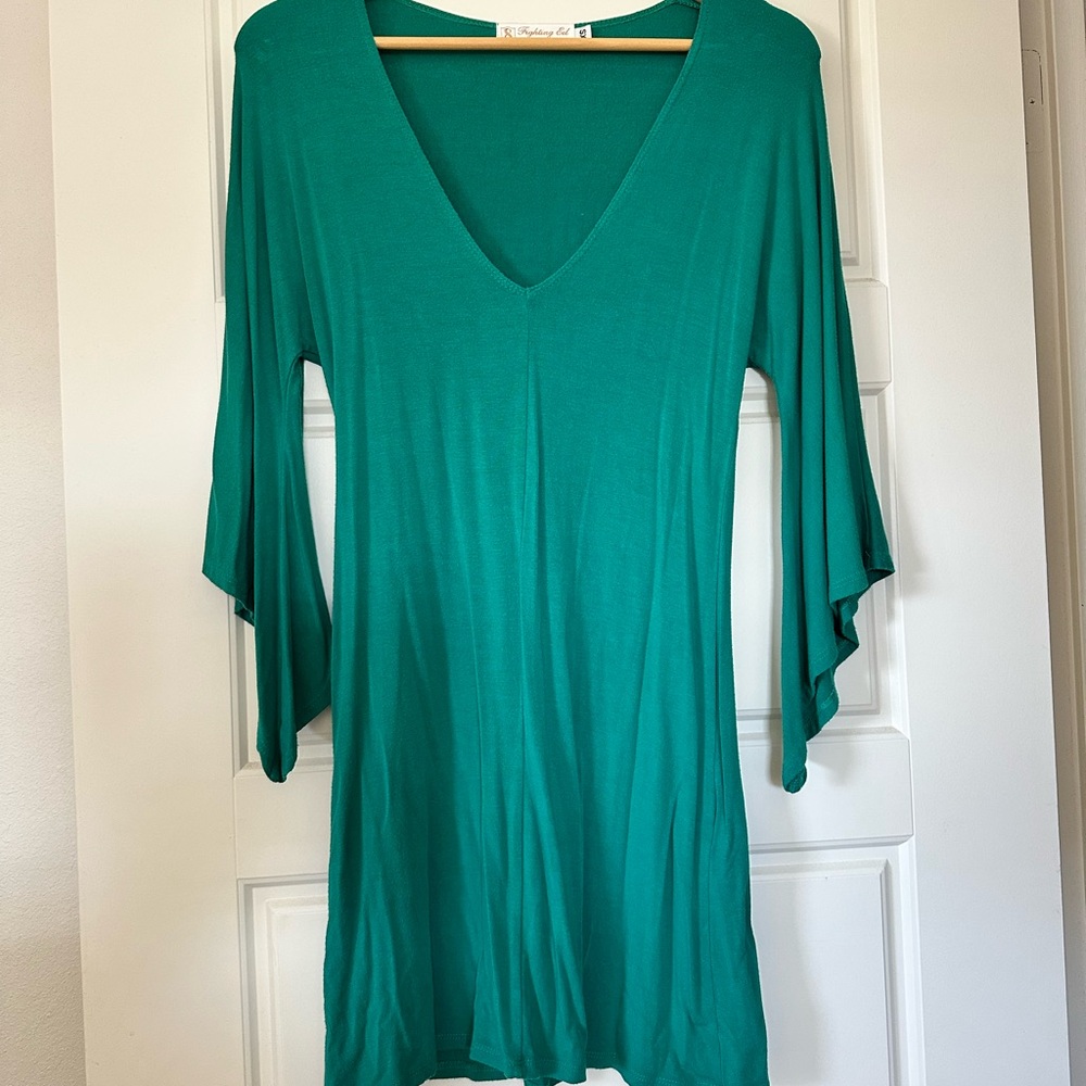 Fighting Eel Teal V-Neck Tunic dress